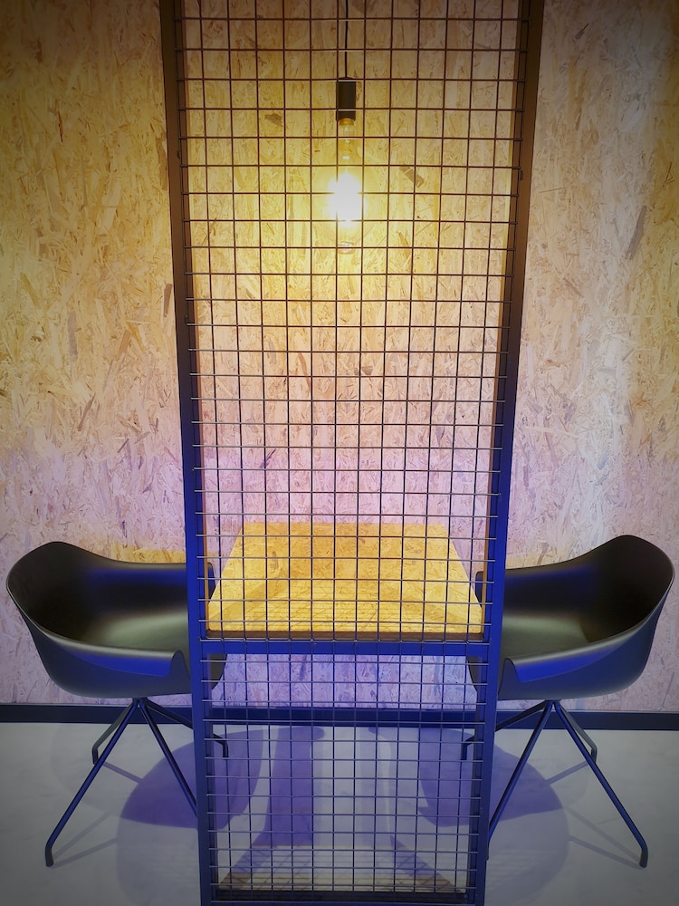 MB Hostels Premium Eco Adult Only 33/38