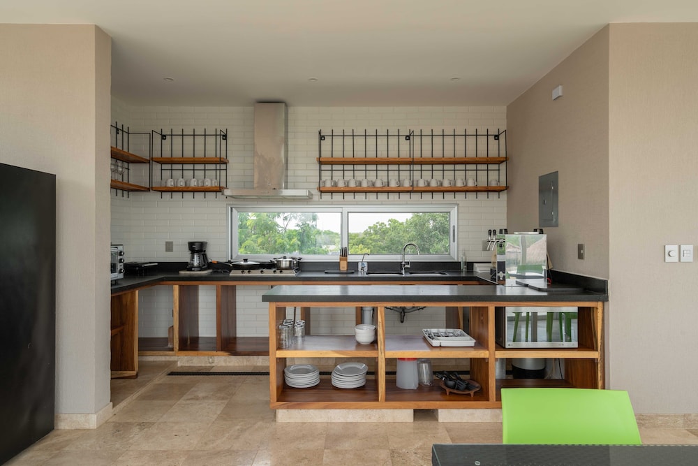 Valhalla Residence by Biwa 13/50