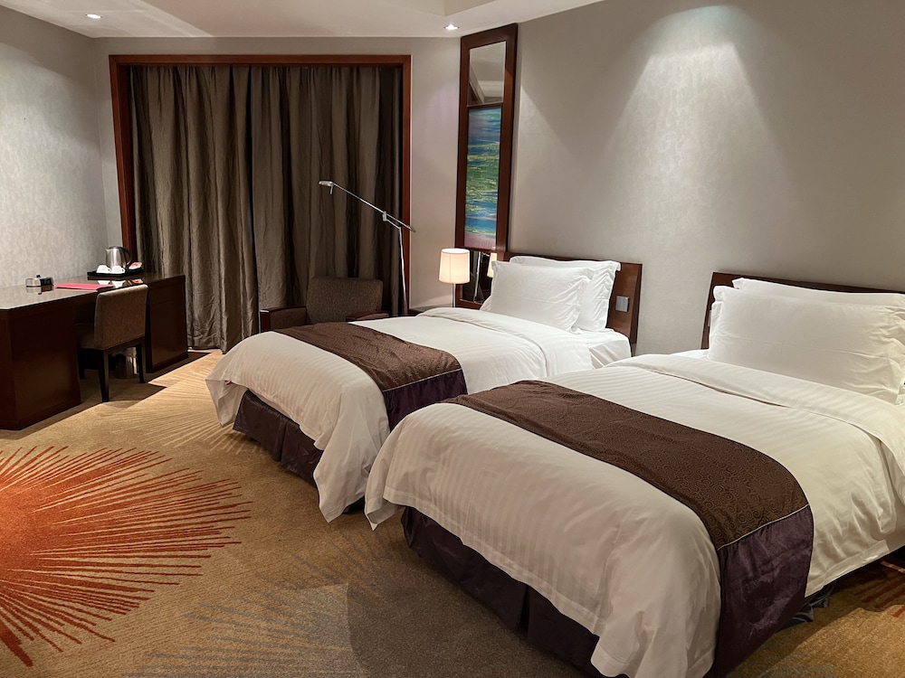Baolong Hotel Shanghai 14/46