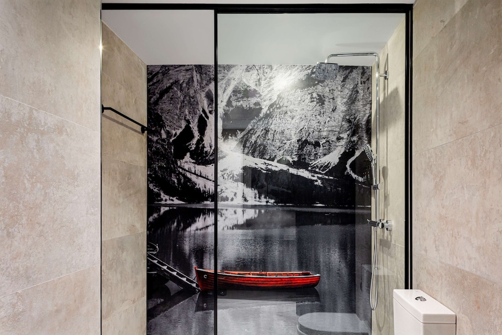 Radisson RED Madrid (ex. Paseo del Arte) 39/70