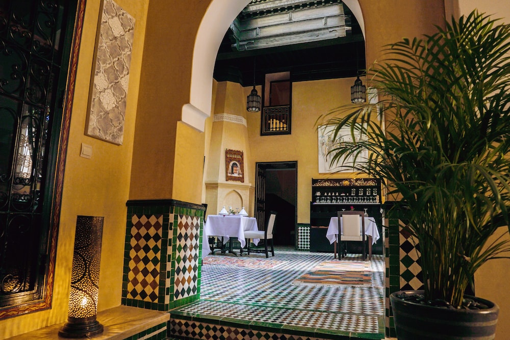 Riad Zidania 11/74