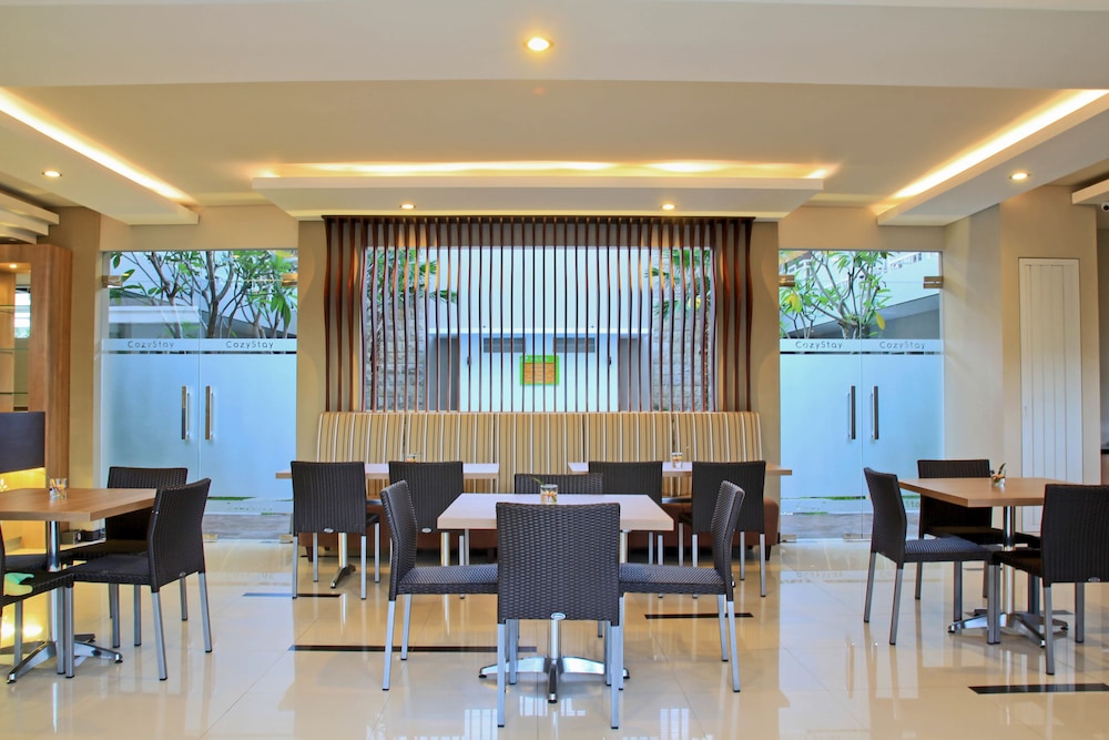 Choice Stay Hotel Denpasar Ex Cozy Stay Simpang Enam 43/65