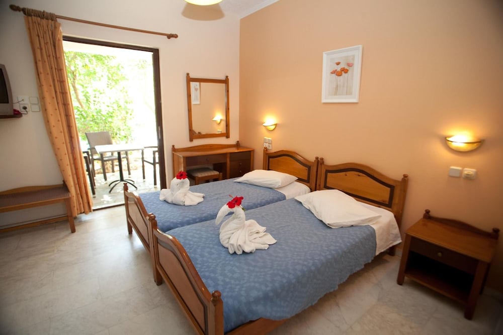 Kalydna Island Hotel 17/56