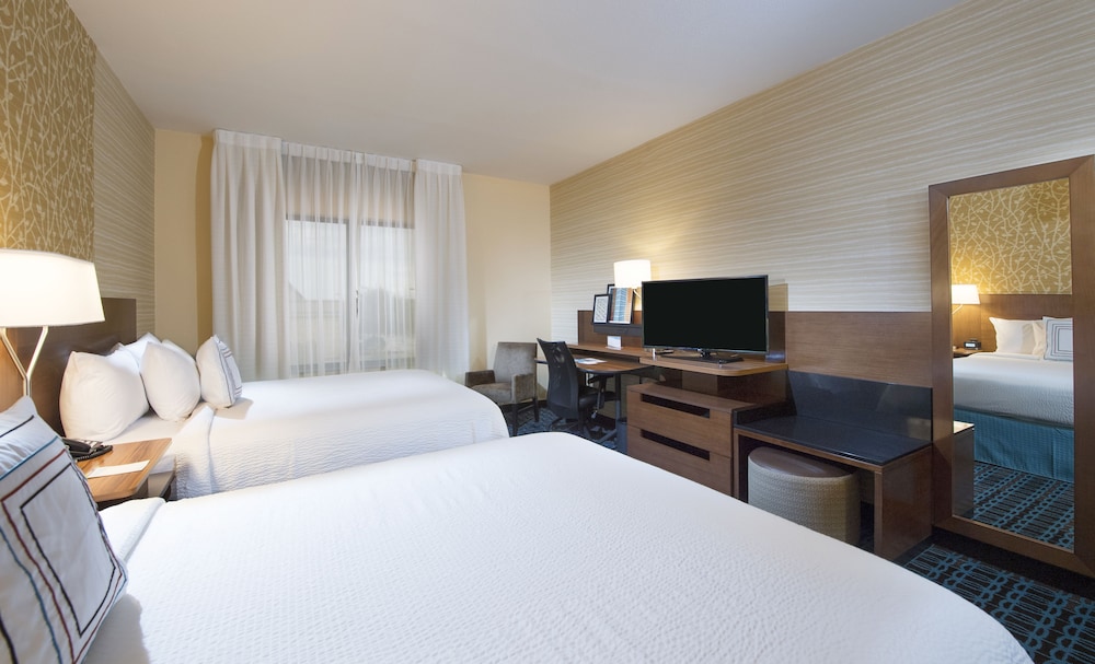 Fairfield Inn Suites Houston Pasadena 16/32