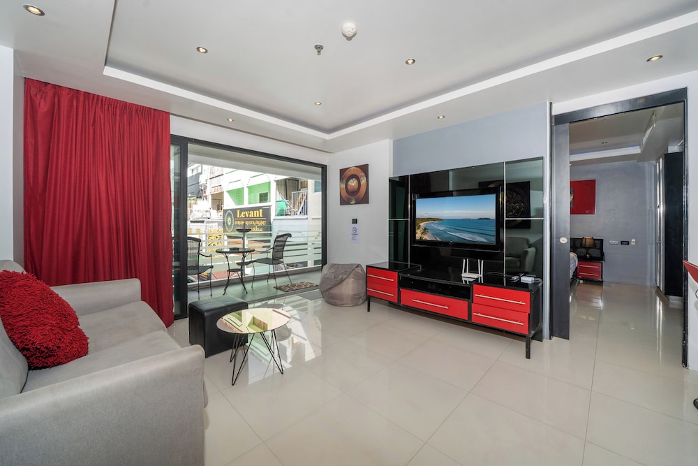 Absolute Bangla Suites 38/50