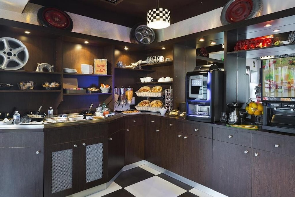 Hotel Enzo Hotels Pont a Mousson BY Kyriad Direct 40/52