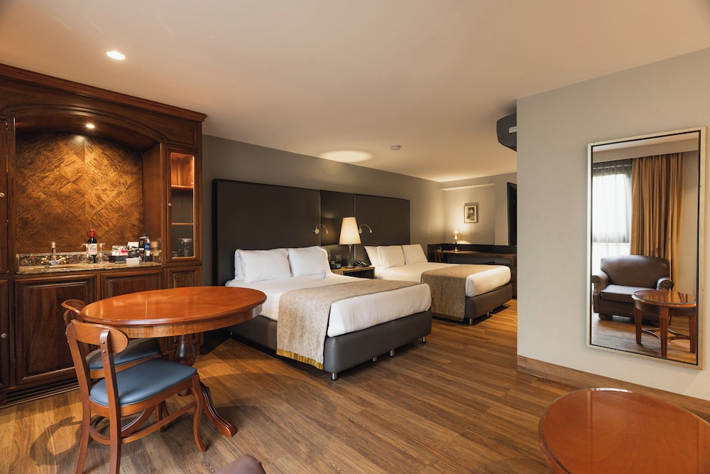 Hotel Park 10 27/88