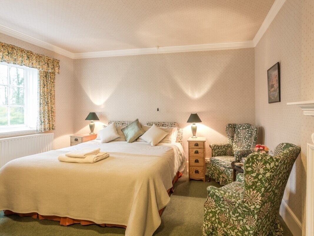 Green, Classic, Double or Twin Bed, Garden View
