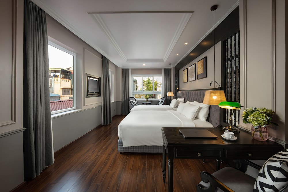 Hanoi Imperial Hotel 18/74