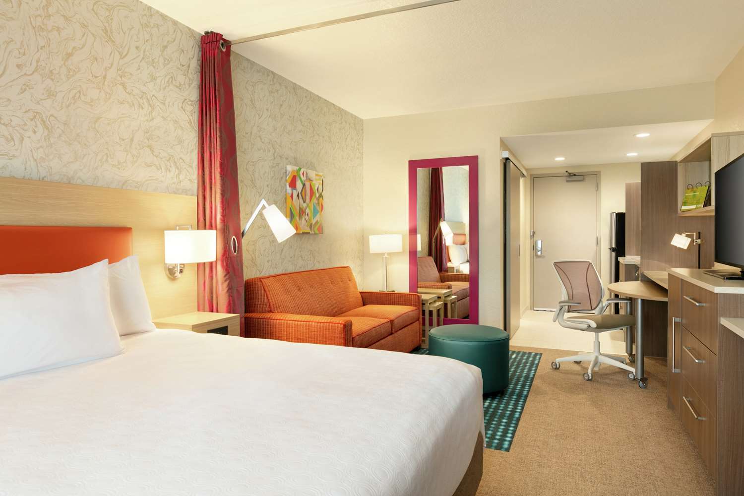 Studio, Suite, King Bed, Accessible