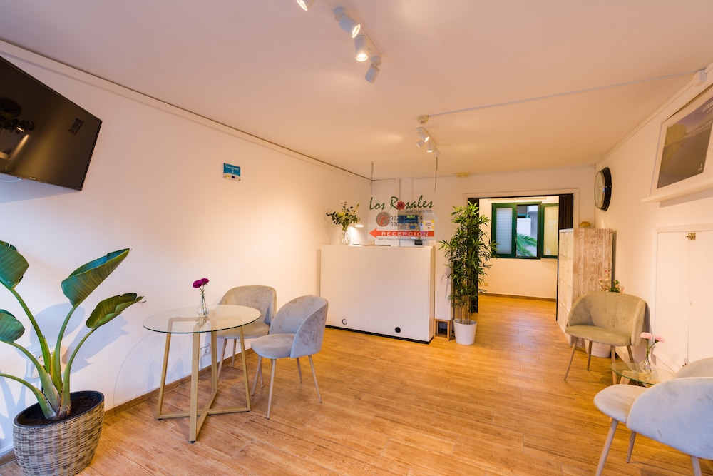 Apartamentos Los Rosales 44/75