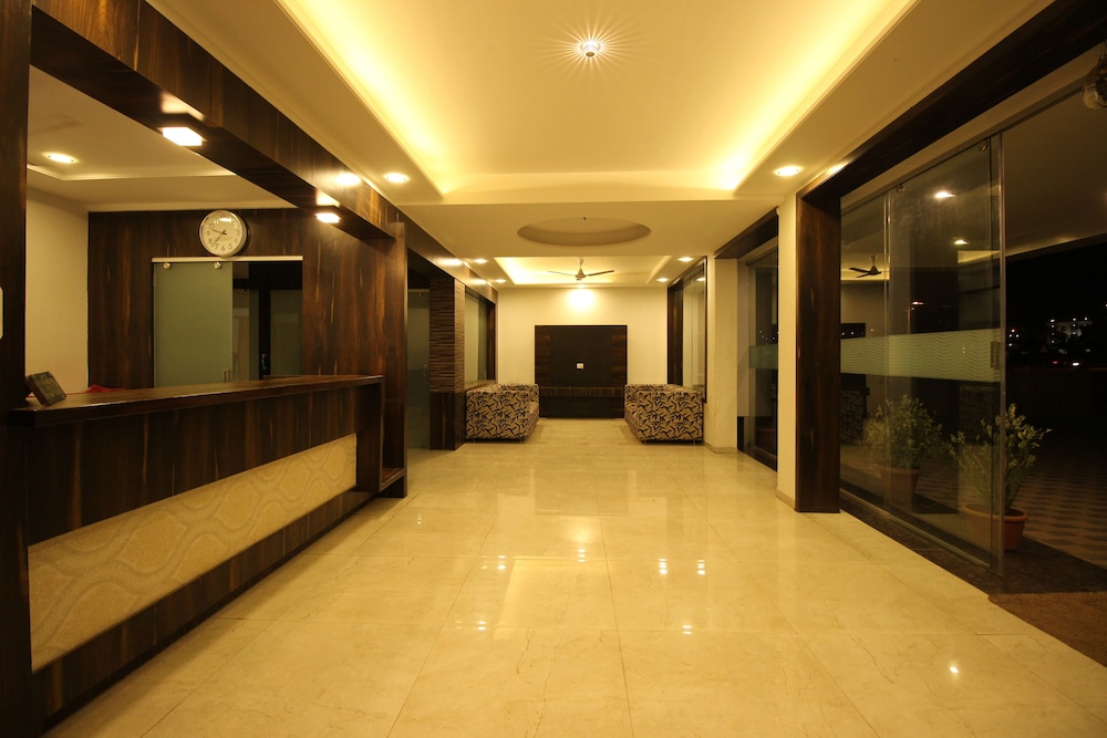 Hotel Yog Palace 37/50