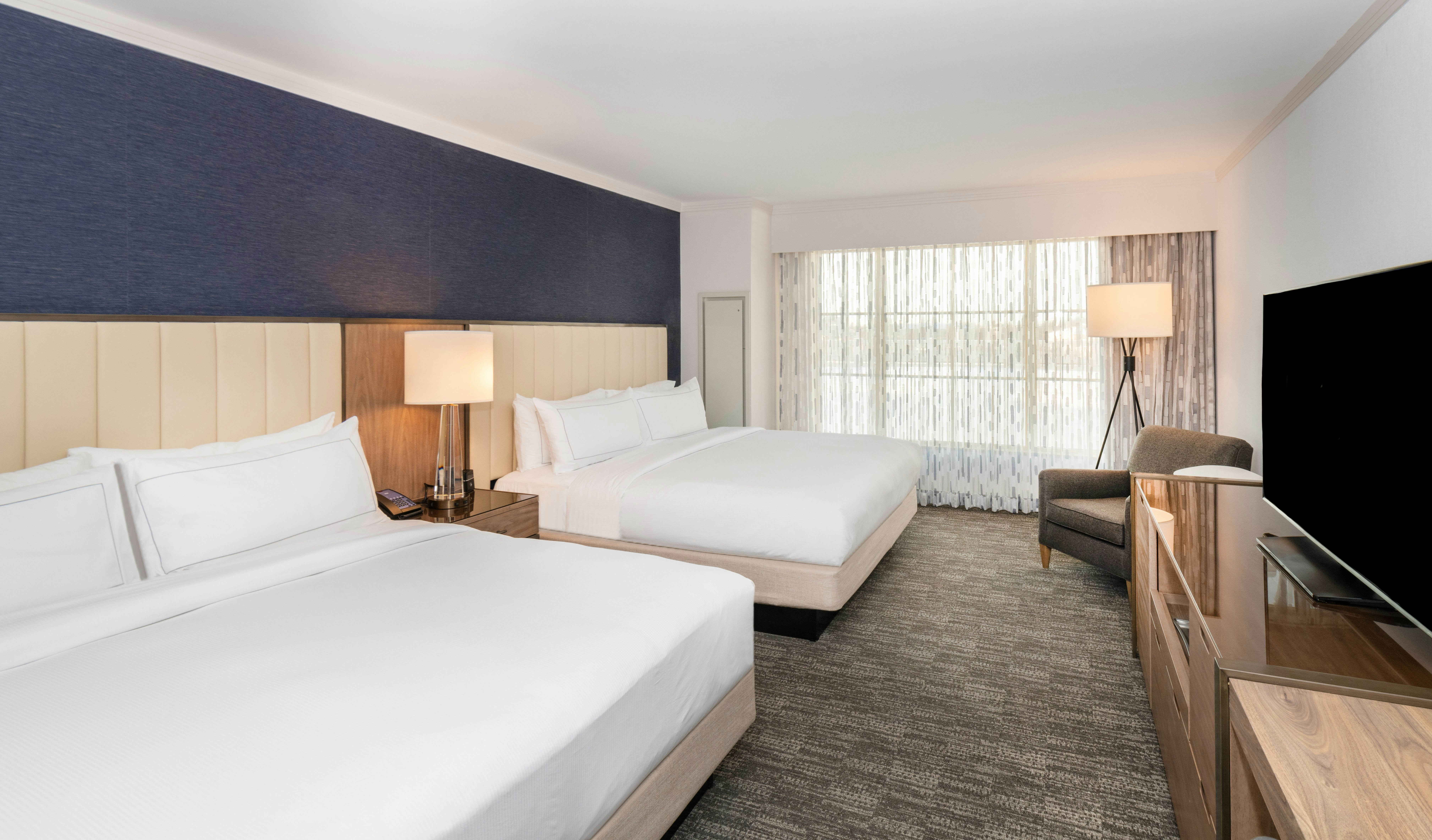 ROOM, 2 KING BEDS