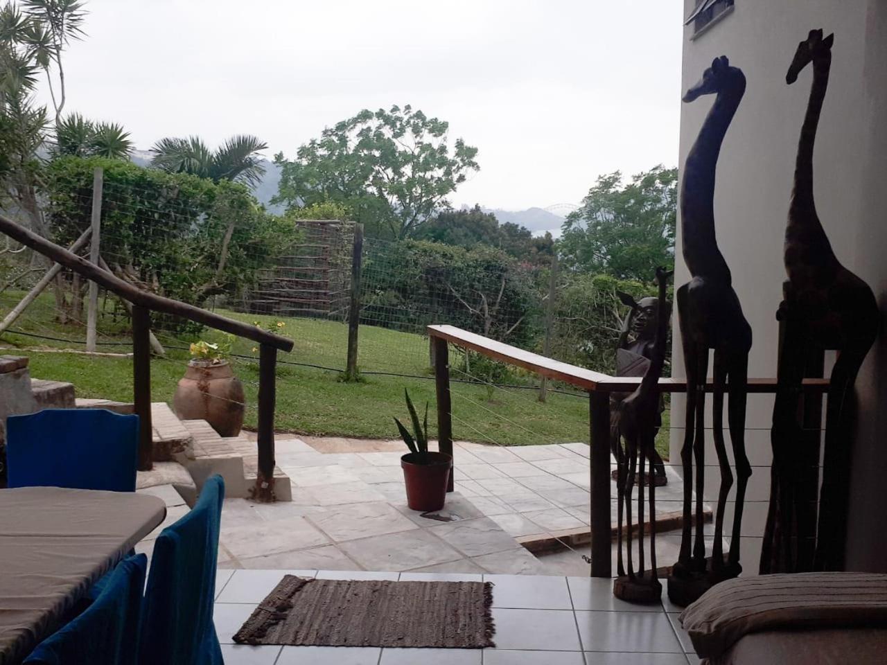 Umtamvuna View Cabanas 44/50