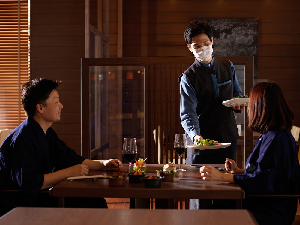 Lake Shikotsu Tsuruga Resort Spa Mizu No Uta 75/78