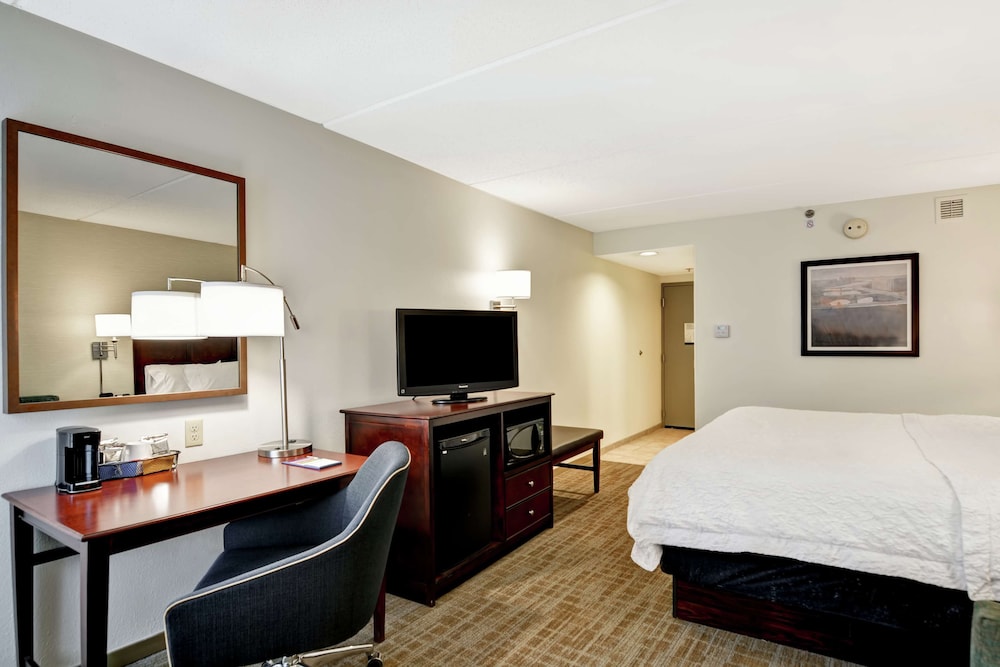 Hampton Inn Scranton at Montage Mountain 18/47