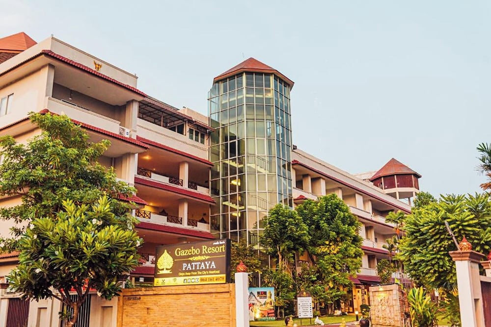 Gazebo Resort Pattaya 9/90