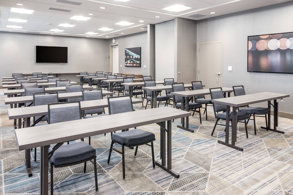 Residence Inn San Jose North Silicon Valley 52/57
