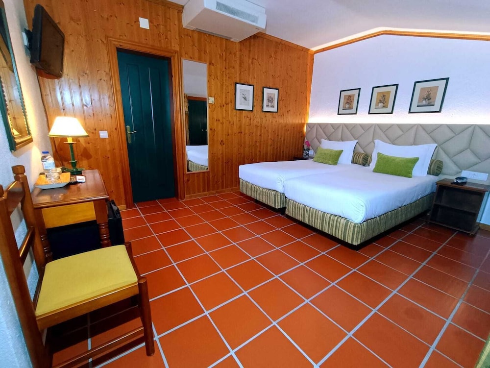 Hotel Dom Manuel 18/50