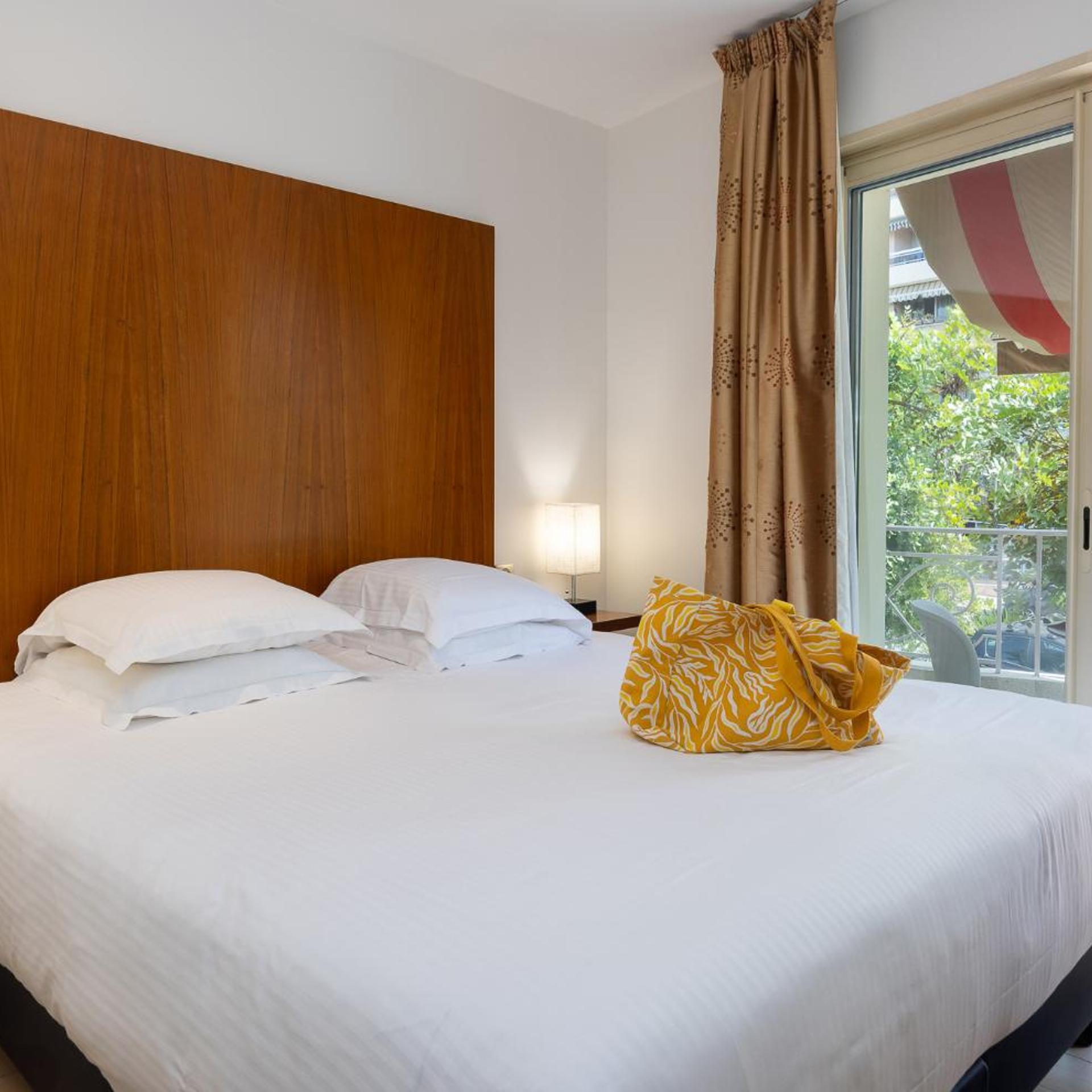 Suite, Villa