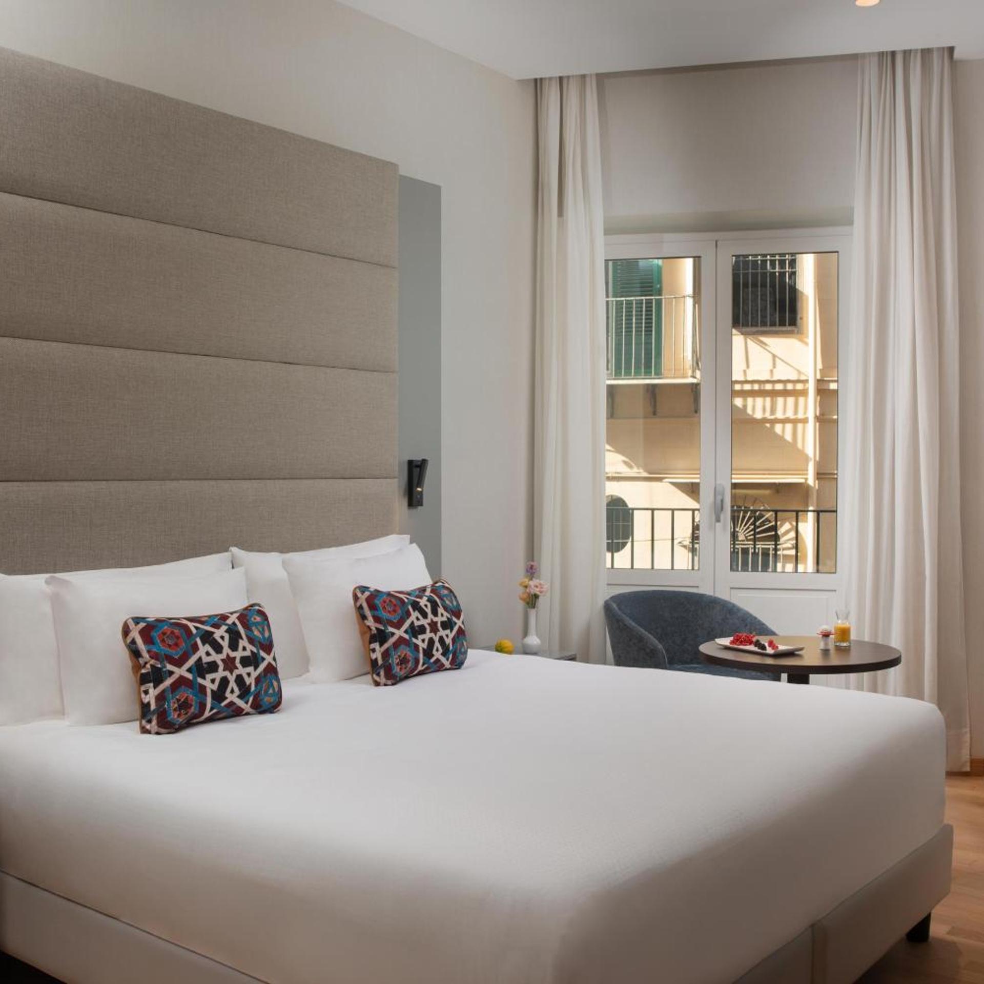 Superior, King Bed, Balcony