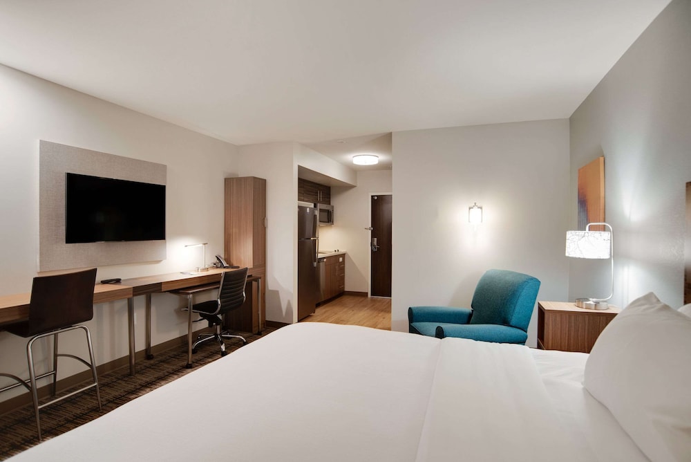 جناح بسريرين كوين لذوي الإعاقة، MainStay Suites Carlisle-Harrisburg 3/5