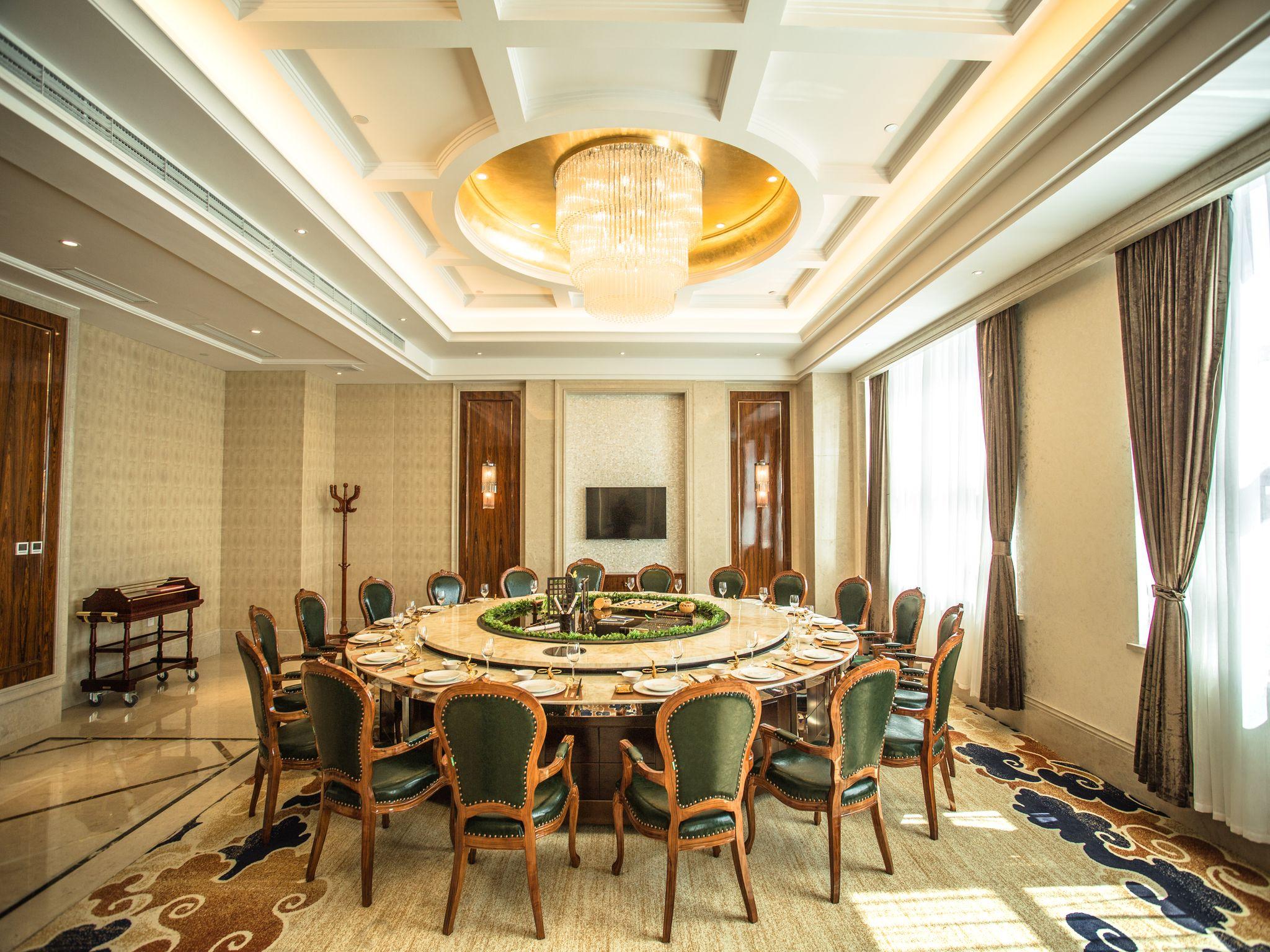 Fuyue Hotel 43/52