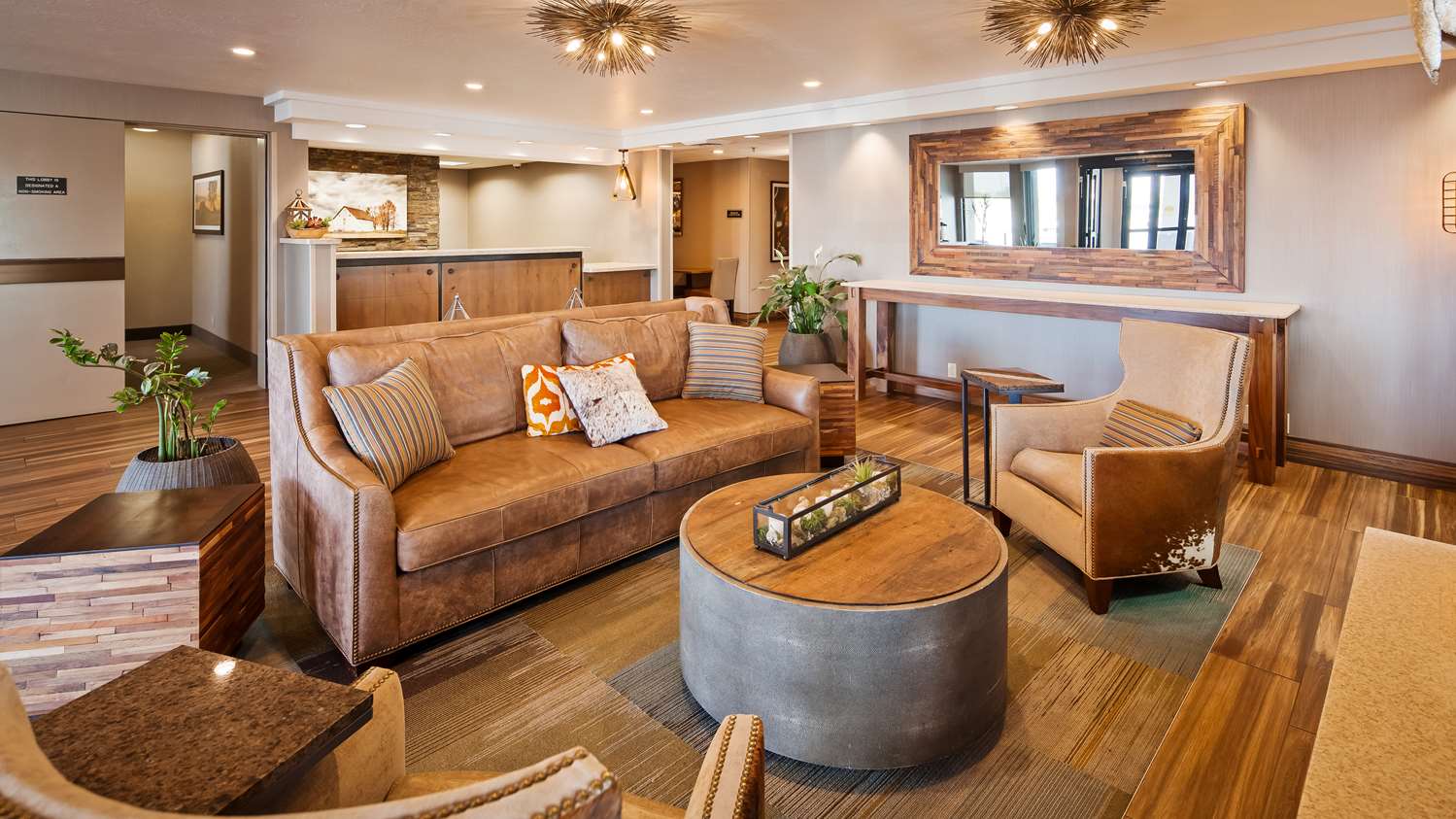 Best Western Plus Cottontree Inn 22/34
