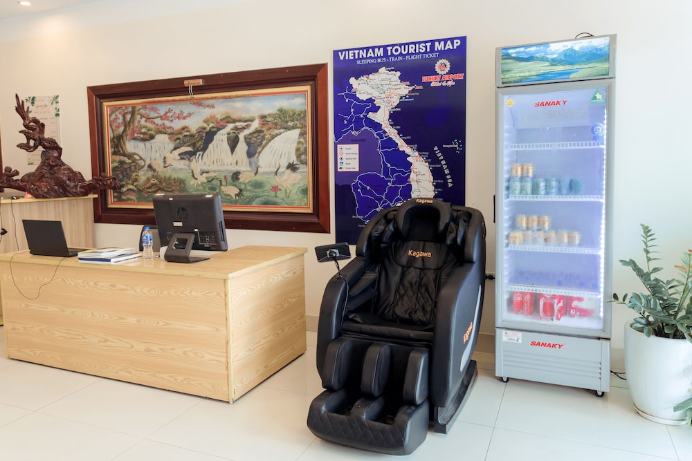 Luxury Airport Hotel & Spa 6/22