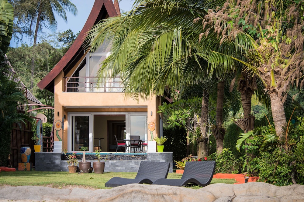 Villa Manipura 36/38