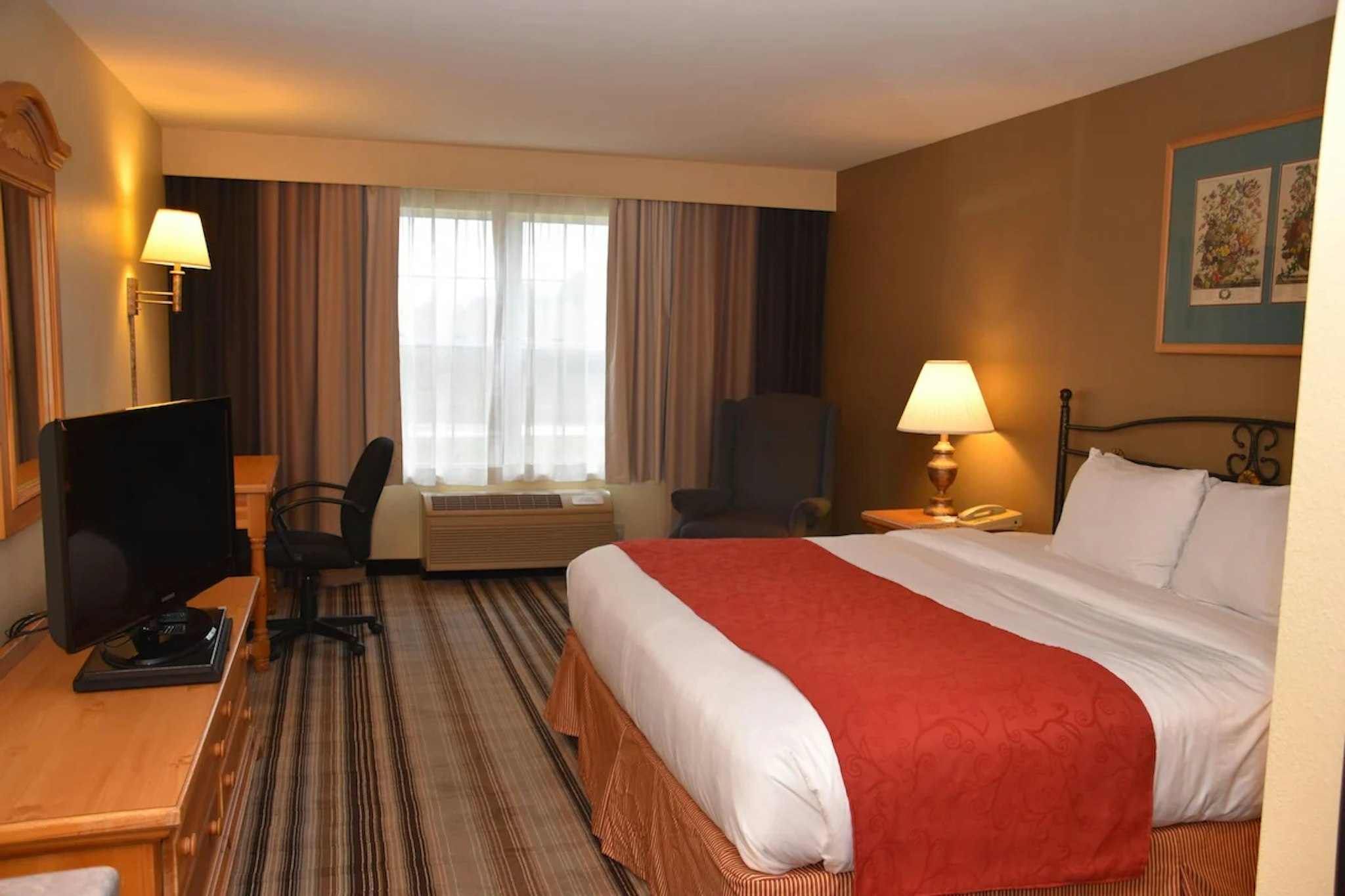 Port Wisconsin Inn and Suites 14/59
