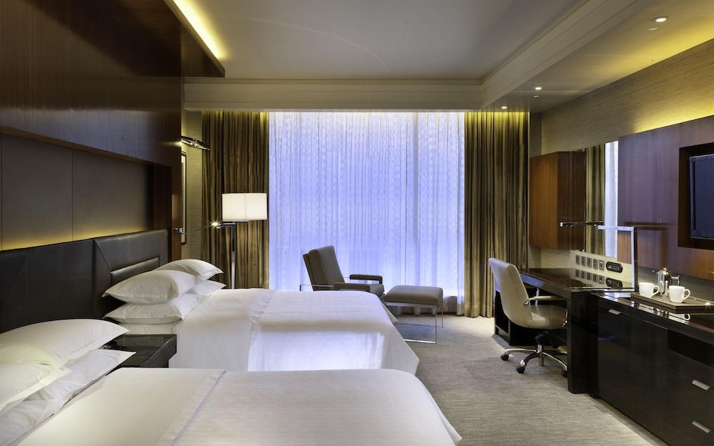 Sheraton Grand Bangalore Hotel At Brigade Gateway 20/67