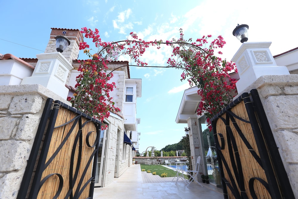 Salbakos Herakleia Boutique Hotel 6/47