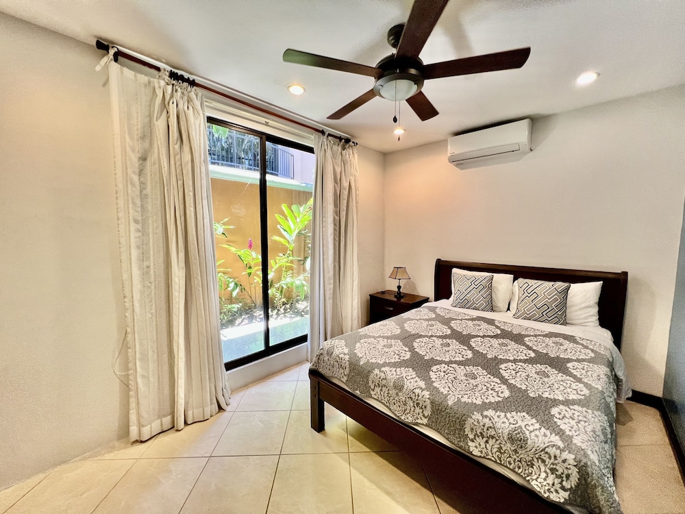 2 BEDROOMS, CONDO, LUXURY, TERRACE, GROUND FLOOR