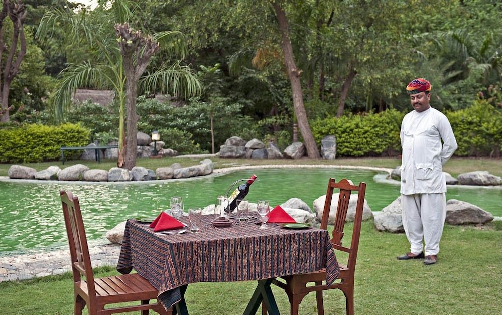 WelcomHeritage Maharani Bagh Orchard Retreat 25/47