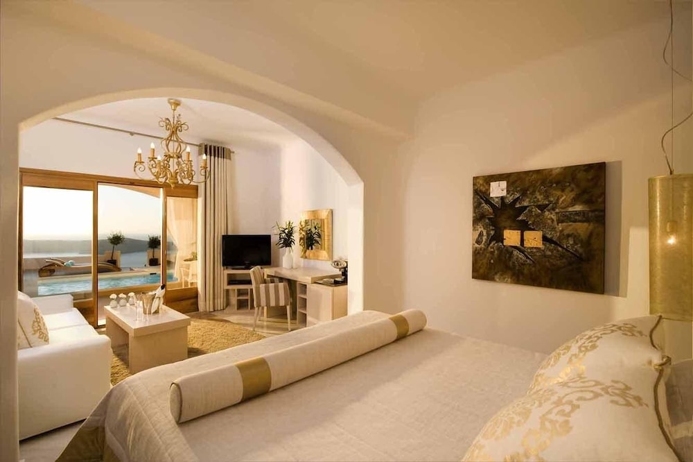 Gold Suites 47/74