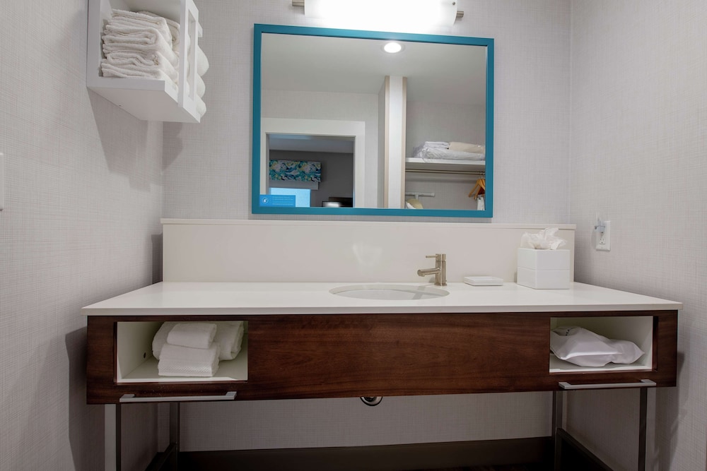 Hampton Inn Suites Duncanville Dallas Tx 27/55