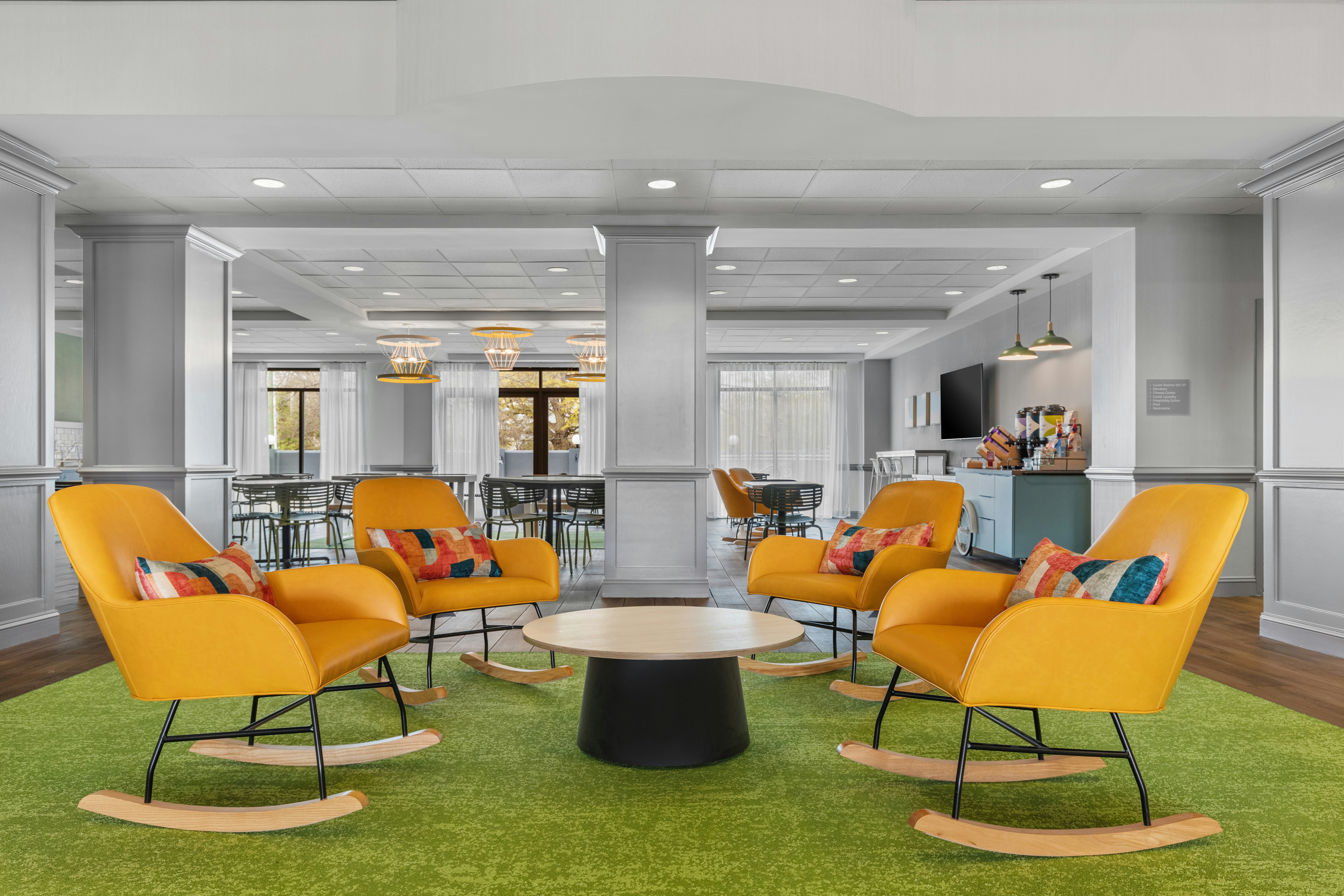 Spark by Hilton Charlotte Tyvola I-77 40/46