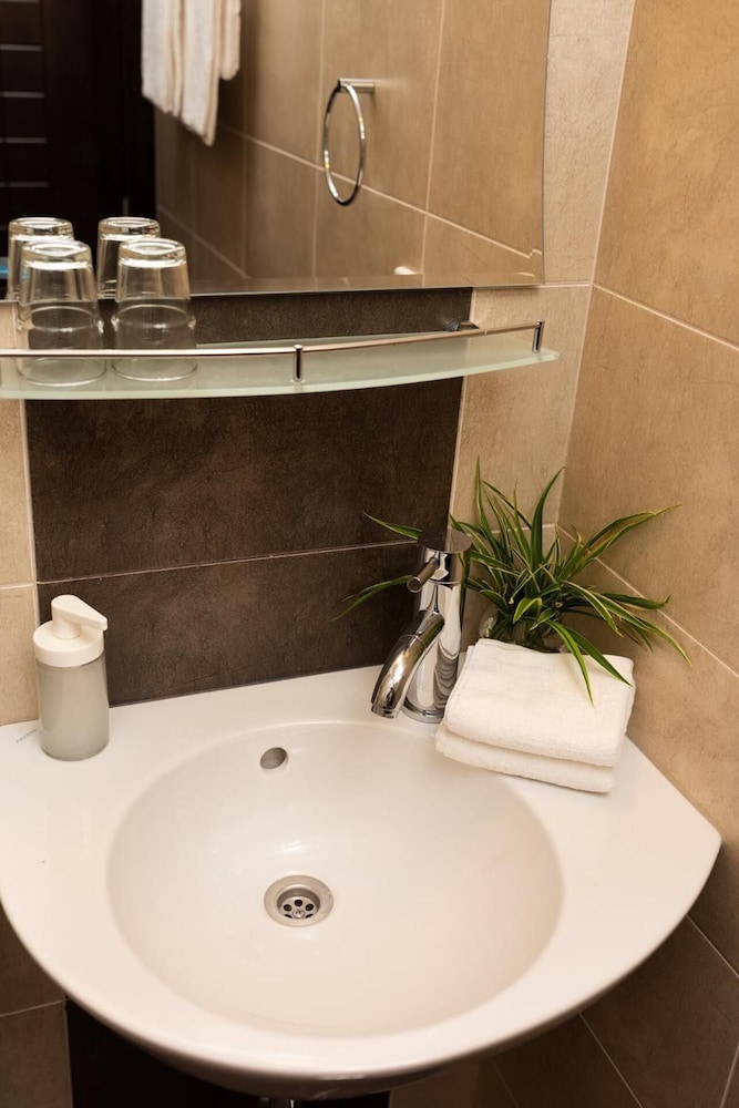 Cityhome Aparthotel 54/54