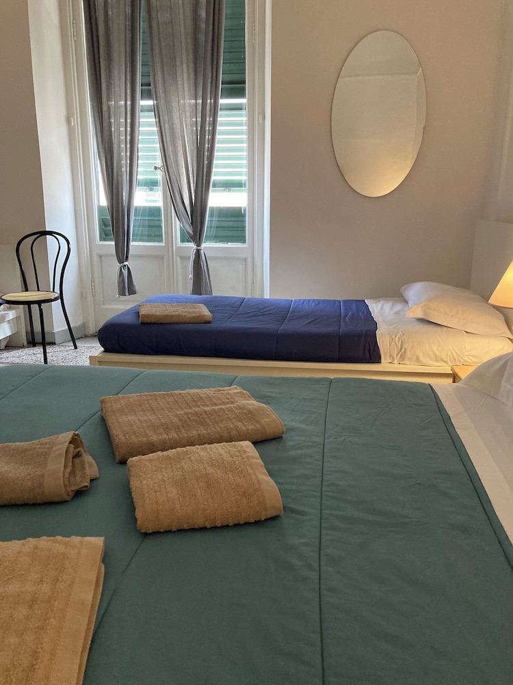 Guest House Roma 17/33