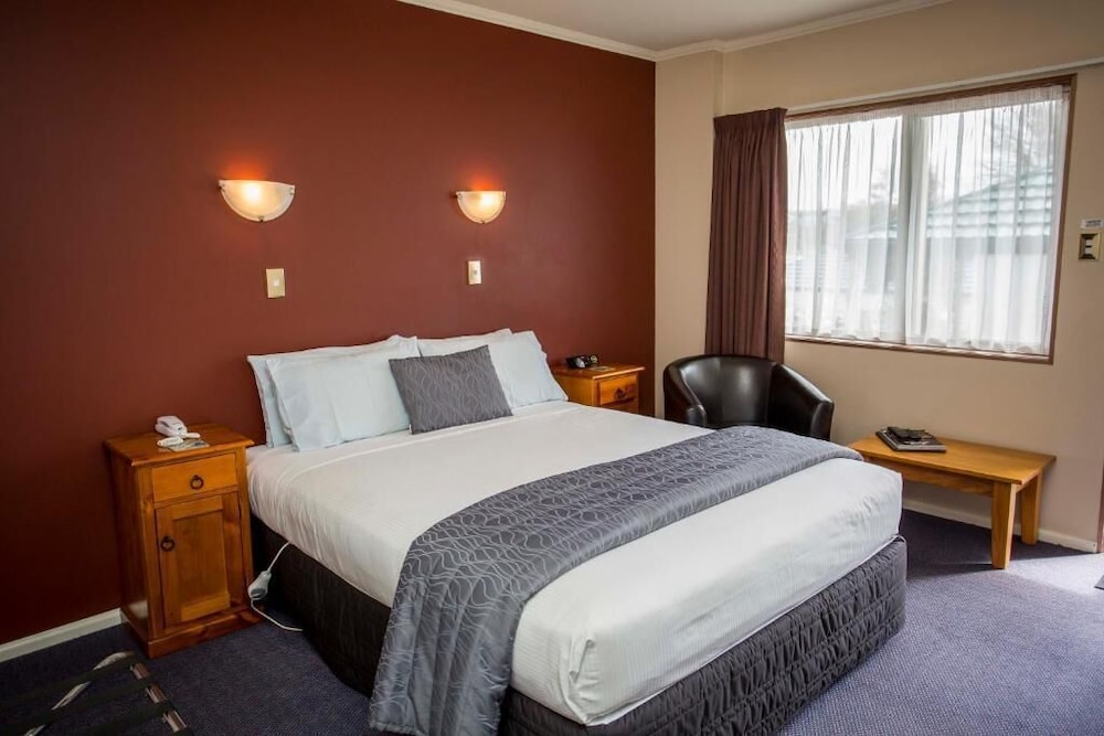 Parklands Motor Lodge 31/65