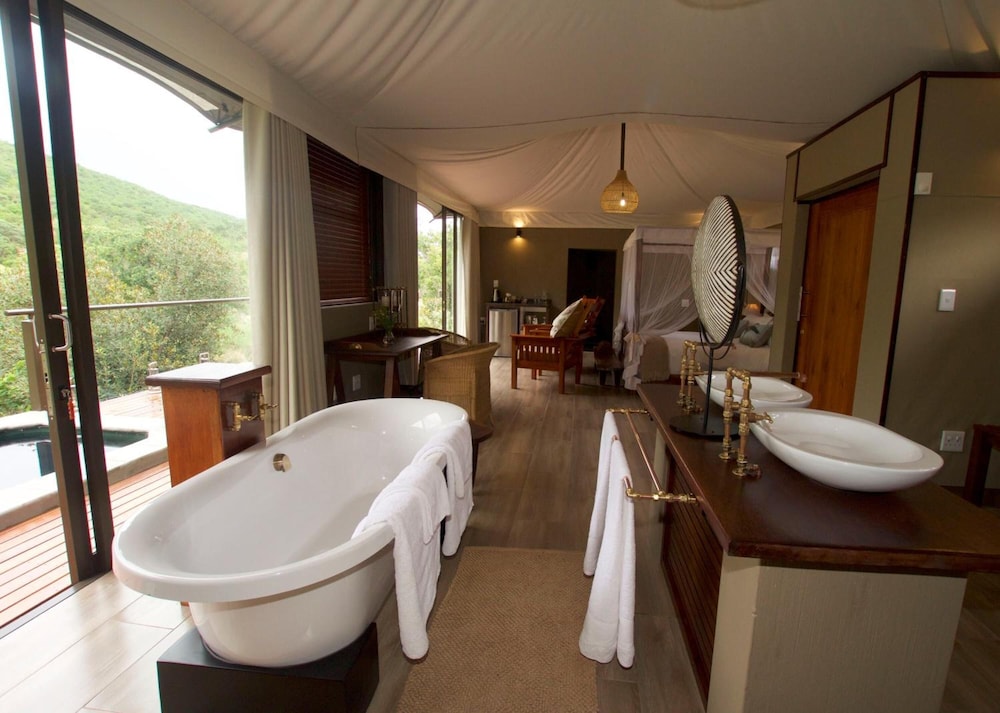 Inzalo Safari Lodge 43/45