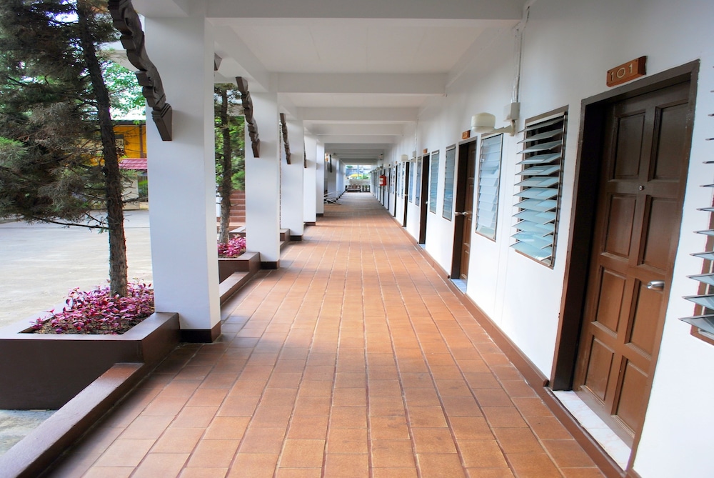 Lanna Thai Guest House 11/15