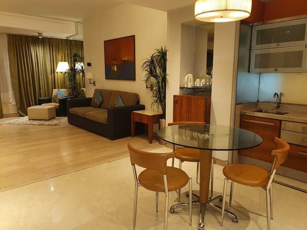 Mirage Hotel 47/68