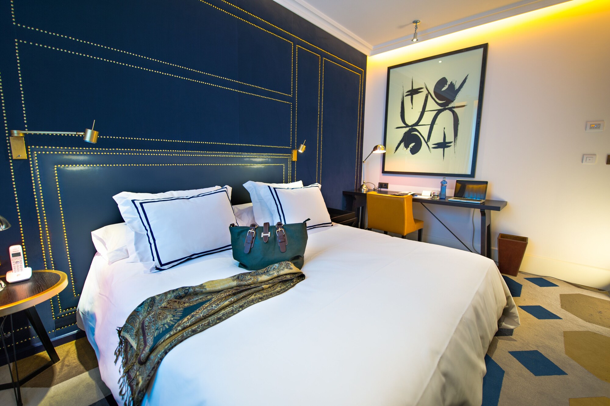 BASIC, DOUBLE BED