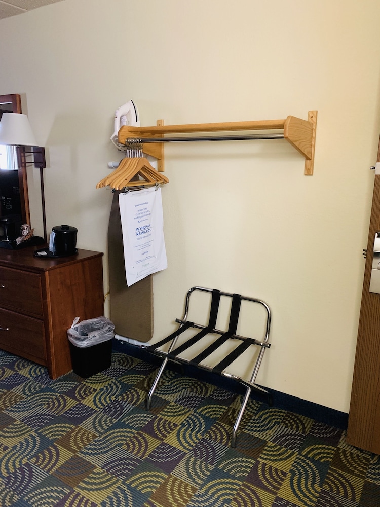 Americinn By Wyndham Kewanee 22/43