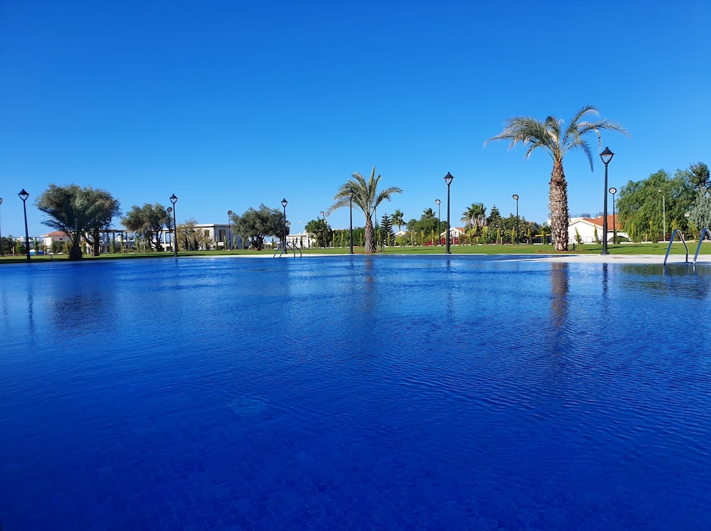 Mc Palace Hotel & Spa & Convention 37/41