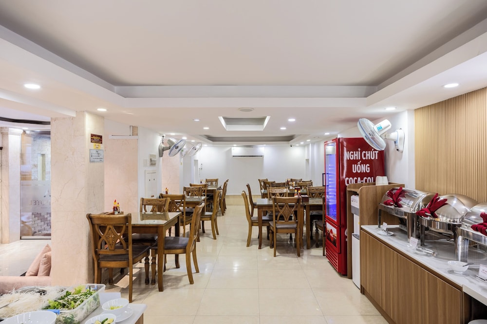 A25 Hotel - 307 Ly Tu Trong 46/63