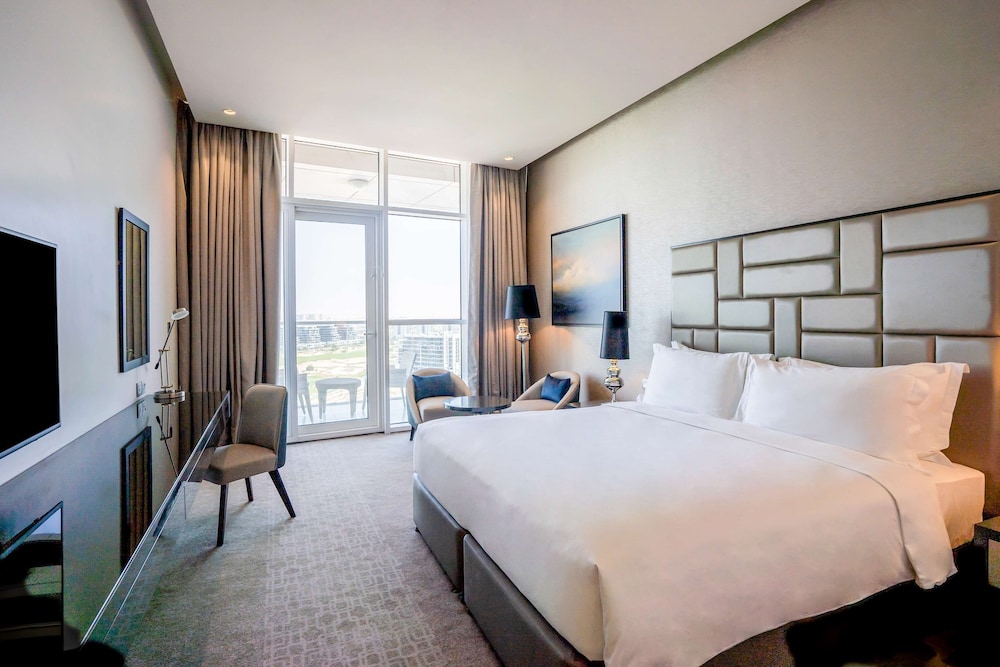 Radisson Dubai Damac Hills 15/47