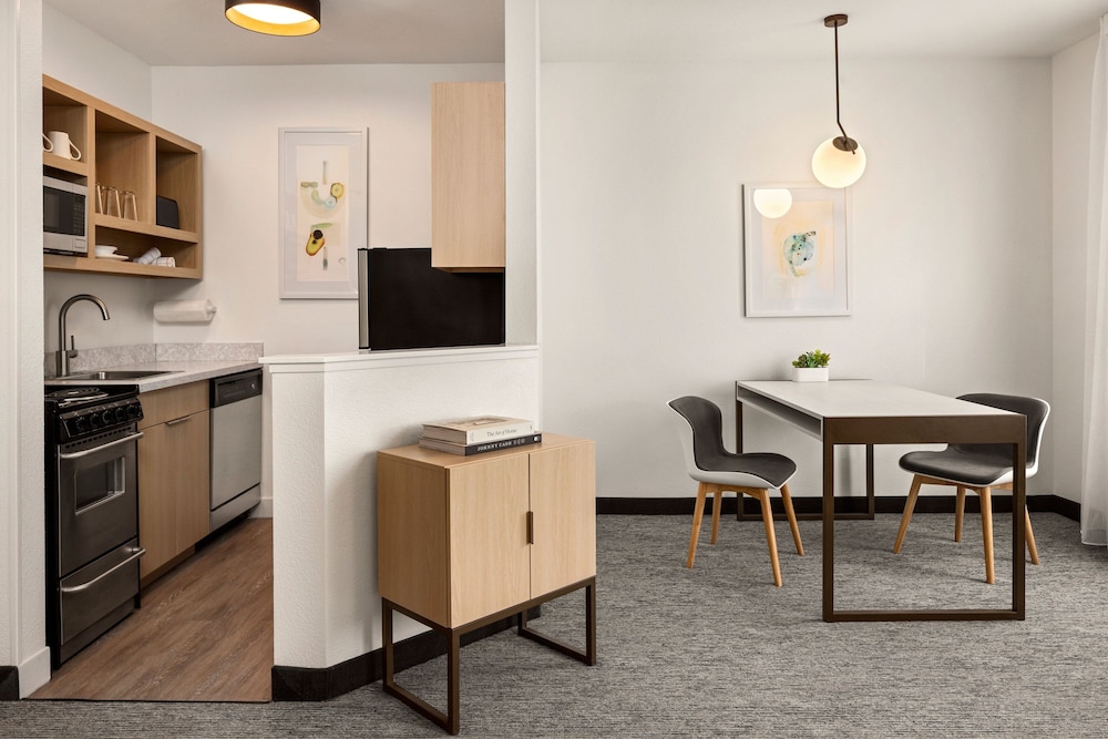 Towneplace Suites Chicago Lombard 27/50